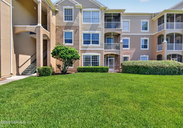 Photo 3 of Condo for sale at 7990 Baymeadows Rd E #404, Jacksonville, FL 32256 | MLS# 2151169 | Listing updated on 2026-09-08