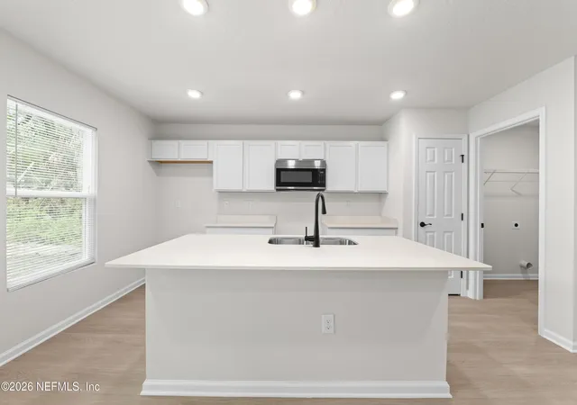 Photo 4 of Sale Pending at 1004 Stark St, Jacksonville, FL 32208 | MLS# 2151202 | Listing updated on 2026-08-04