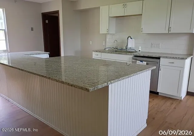 Photo 3 of Single family home for sale at 1209 Eagle Bnd Ct, Jacksonville, FL 32226 | MLS# 2150902 | Listing updated on 2026-09-14