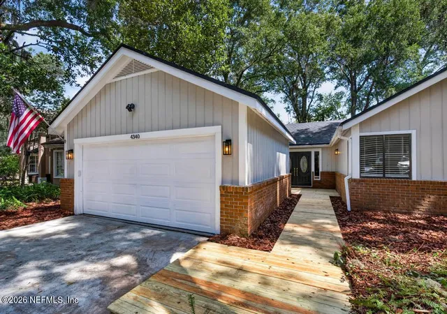 5th image of 4340 Springmoor Dr W, Jacksonville, FL 32225 | MLS# 2151146