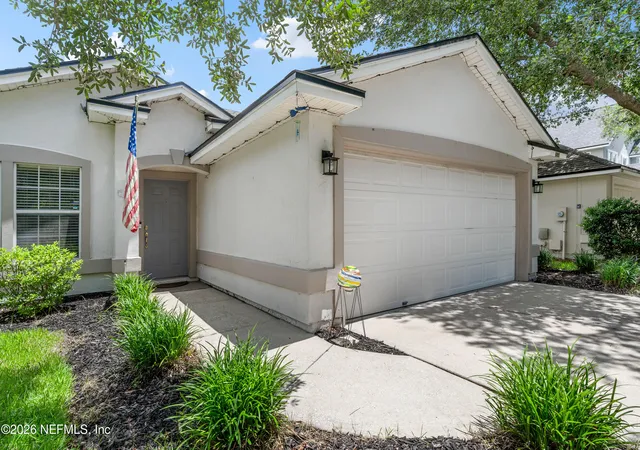 Homes for sale in Orange Park, FL | 695 Bellshire Dr, Orange Park, FL 32065 | MLS# 2151040