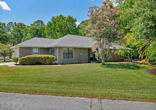 Photo 3 of Single family home for sale at 7594 Baymeadows Cir W, Jacksonville, FL 32256 | MLS# 2152710 | Listing updated on 2026-07-19