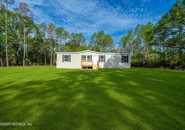 1st image of 17454 Nw 37th Pl, Starke, FL 32091 | MLS# 2150945