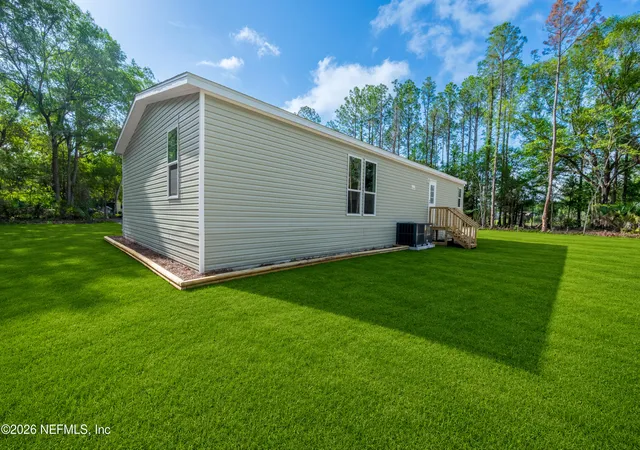 4th image of 17454 Nw 37Th Pl, Starke, FL 32091 | MLS# 2150945