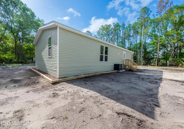 5th image of 17454 Nw 37Th Pl, Starke, FL 32091 | MLS# 2150945