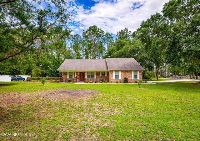 Homes for sale in Hilliard, FL | 2719 Lake Dr, Hilliard, FL 32046 | MLS# 2151171
