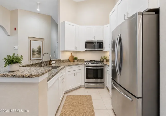 5th image of 13810 Sutton Park Dr N #621, Jacksonville, FL 32224 | MLS# 2151099