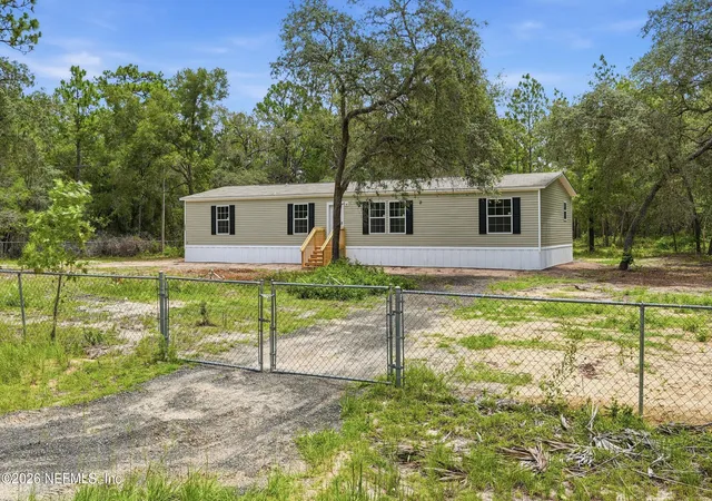 1st image of 7533 Los Padres Ave, Keystone Heights, FL 32656 | MLS# 2151547