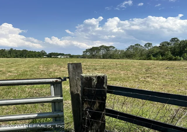 Photo 3 of Land for sale at 00 Maranda Dr, Green Cove Springs, FL 32043 | MLS# 2151063 | Listing updated on 2026-09-04