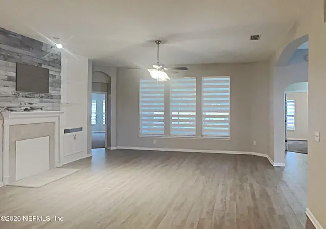 Photo 3 of Sale Pending at 13895 Fish Eagle Dr E, Jacksonville, FL 32226 | MLS# 2151098 | Listing updated on 2026-08-21