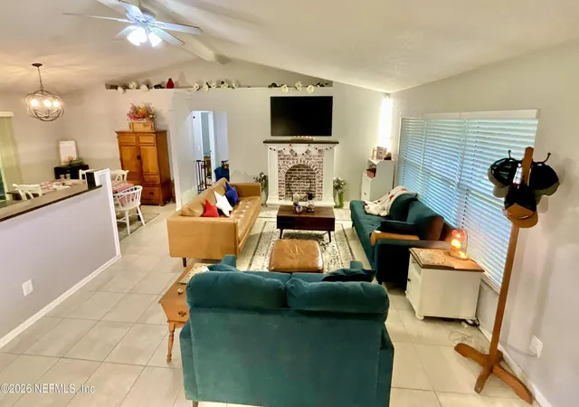 5th image of 20517 Ne 114Th Ave, Waldo, FL 32694 | MLS# 2151671