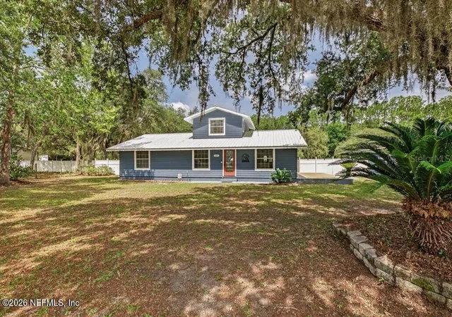 Photo 2 of Single family home for sale at 121 Daren Dr, Palatka, FL 32177 | MLS# 2151255 | Listing updated on 2026-08-21