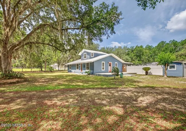 Photo 5 of Single family home for sale at 121 Daren Dr, Palatka, FL 32177 | MLS# 2151255 | Listing updated on 2026-08-21