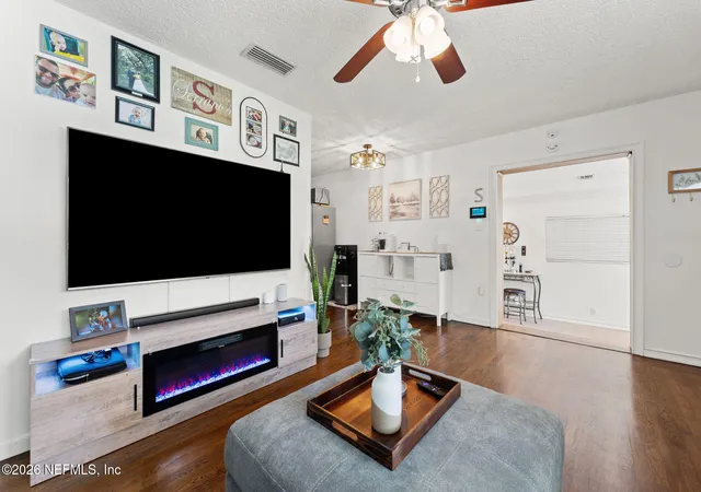 Photo 4 of Single family home for sale at 5825 Ovella Rd, Jacksonville, FL 32244 | MLS# 2151280 | Listing updated on 2026-09-10