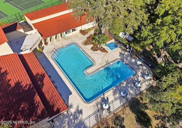 4th image of 1830 Sevilla Blvd, Atlantic Beach, FL 32233