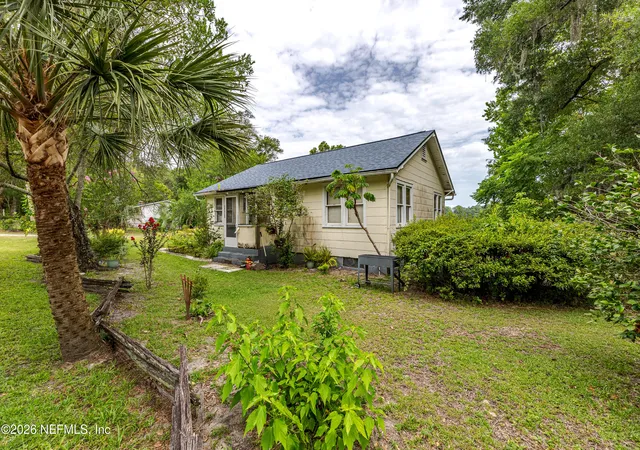 Photo 4 of Sale Pending at 1257 Cedar Bay Rd, Jacksonville, FL 32218 | MLS# 2151317 | Listing updated on 2026-08-24