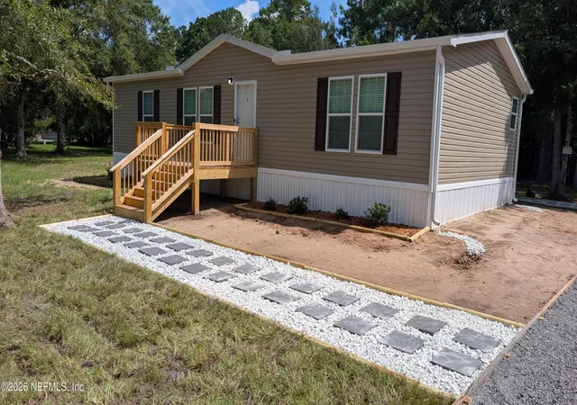 Photo 1 of Manufactured home for sale at 44286 Maplewood Ct, Callahan, FL 32011 | MLS# 2151306 | Listing updated on 2026-09-29