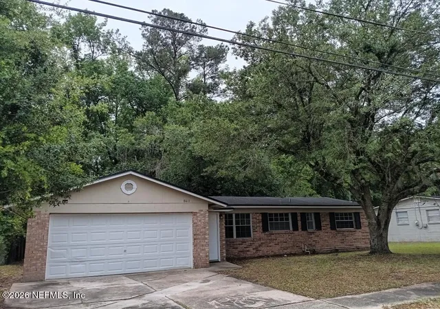 Photo 2 of Single family home for sale at 8611 Darlington Dr, Jacksonville, FL 32208 | MLS# 2153856 | Listing updated on 2026-09-01
