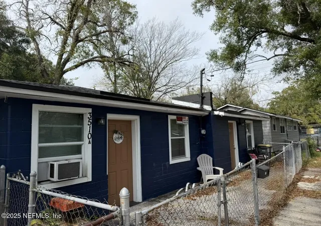 Photo 2 of Multi family home for sale at 3510 Wilson St #A, Jacksonville, FL 32209 | MLS# 2151393 | Listing updated on 2026-06-19
