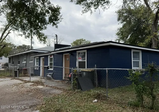 Photo 3 of Multi family home for sale at 3510 Wilson St #A, Jacksonville, FL 32209 | MLS# 2151393 | Listing updated on 2026-06-19