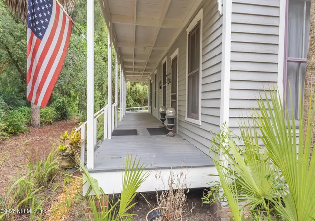 4th image of 200 Park St, Melrose, FL 32666 | MLS# 2151666