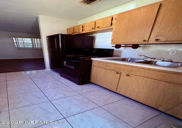 Photo 2 of Single family home for sale at 1930 W 6th Street, Jacksonville, FL 32209 | MLS# 2151483 | Listing updated on 2026-08-20