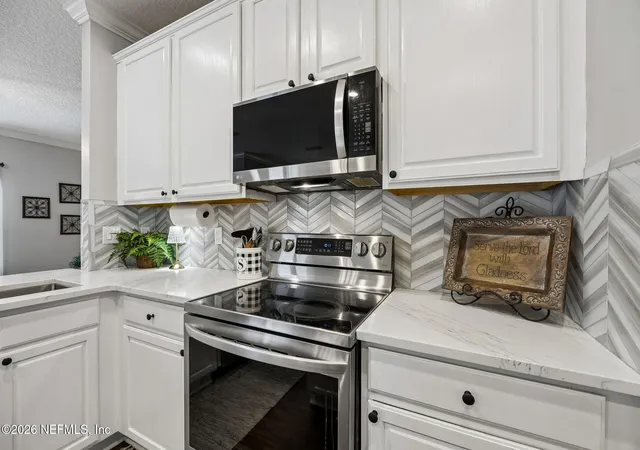 Photo 3 of Single family home for sale at 709 Corrigan Dr, Saint Augustine, FL 32092 | MLS# 2151521 | Listing updated on 2026-10-16