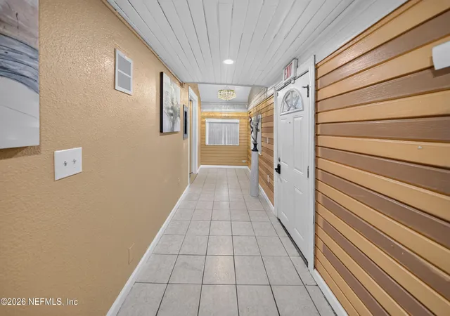 5th image of 825 Superior St, Jacksonville, FL 32254 | MLS# 2151592