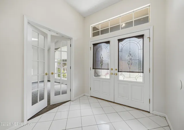 Photo 3 of Sale Pending at 6112 Winding Brg Dr, Jacksonville, FL 32277 | MLS# 2152147 | Listing updated on 2026-09-08