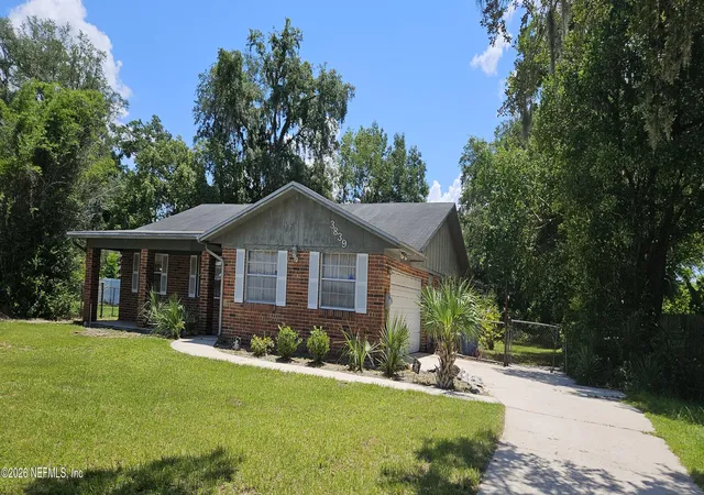 2nd image of 3839 Fernglen Dr, Jacksonville, FL 32277 | MLS# 2153772