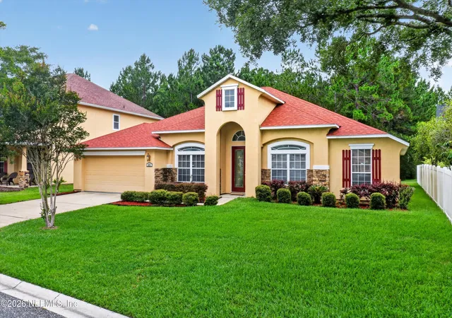 Photo 1 of Sale Pending at 635 Wakeview Dr, Orange Park, FL 32065 | MLS# 2151615 | Listing updated on 2026-08-04