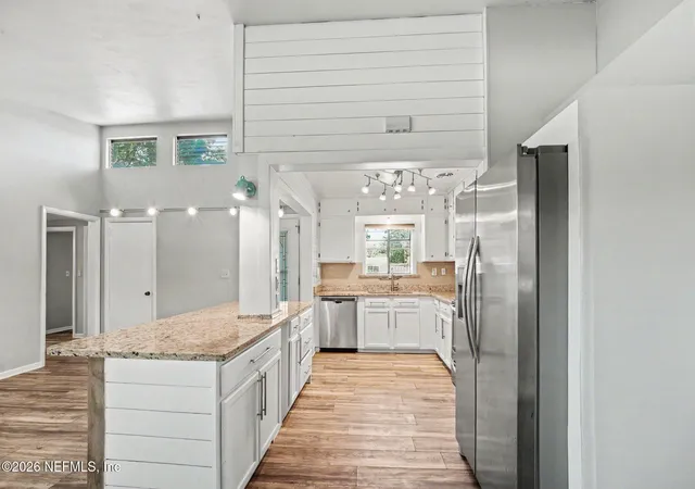 Photo 3 of Single family home for sale at 7139 Hallock St, Jacksonville, FL 32211 | MLS# 2152954 | Listing updated on 2026-09-04