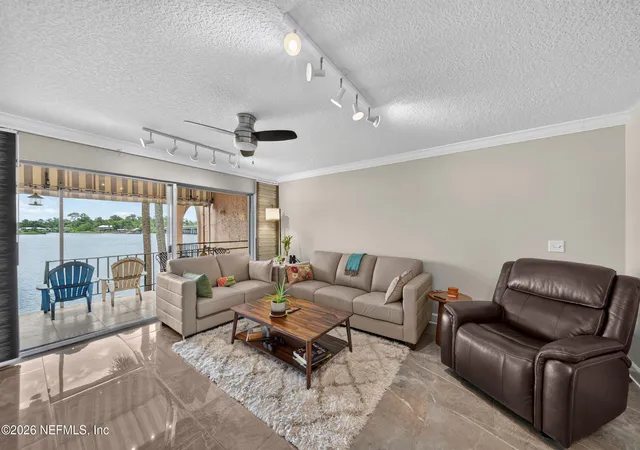 2nd image of 5375 Ortega Farms Blvd, Jacksonville, FL 32210