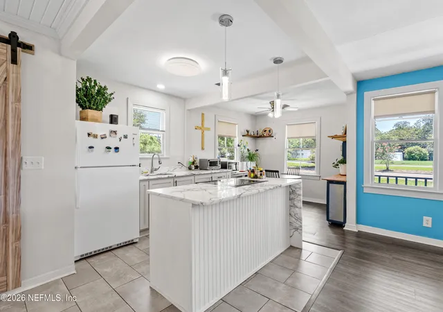 Photo 3 of Single family home for sale at 2442 Southside Blvd, Jacksonville, FL 32216 | MLS# 2151767 | Listing updated on 2026-09-06