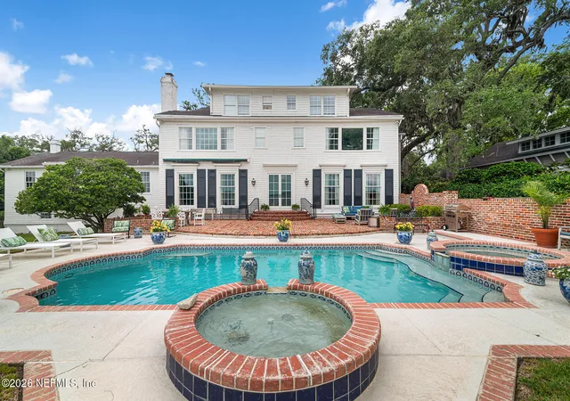 Photo 3 of Mansion for sale at 4589 Ortega Blvd, Jacksonville, FL 32210 | MLS# 2152022 | Listing updated on 2026-06-29