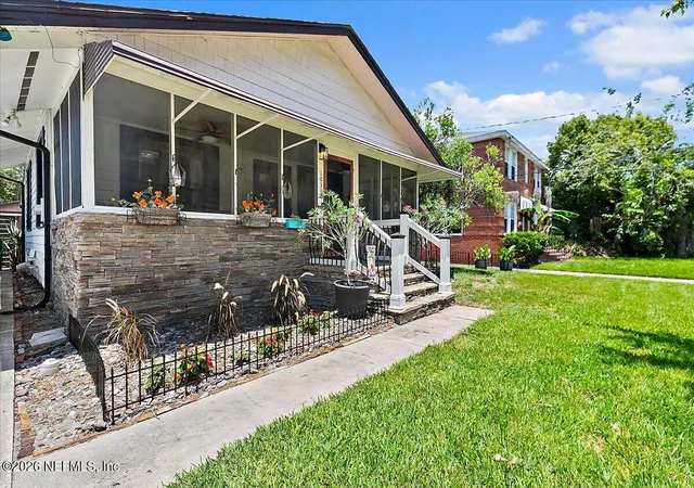 Photo 2 of Single family home for sale at 1031 Riviera St, Jacksonville, FL 32207 | MLS# 2152981 | Listing updated on 2026-09-14