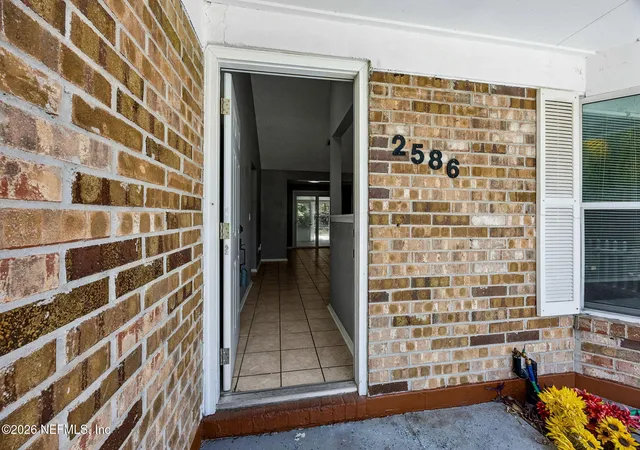 5th image of 2586 Spring Lake Rd W, Jacksonville, FL 32210 | MLS# 2151721