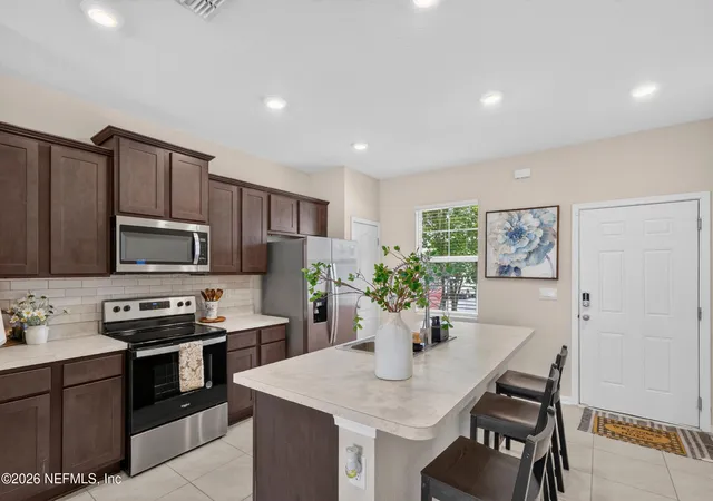Townhouse for sale at 2882 Black Buck Cir, Jacksonville, FL 32225 | MLS# 2152364