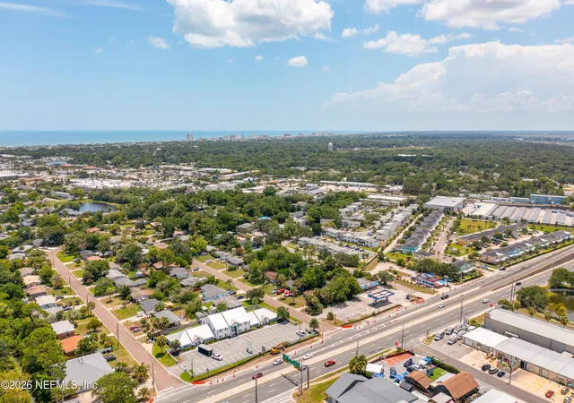 42nd image of 67 W 8th St, Atlantic Beach, FL 32233 | MLS# 2151889