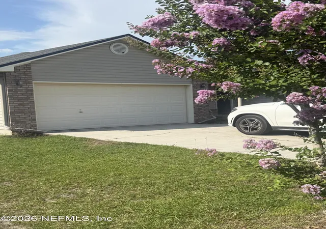 Homes for sale in Macclenny, FL | 437 North Blvd E, Macclenny, FL 32063 | MLS# 2151787
