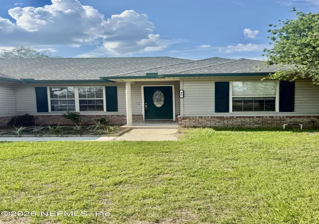 Homes for sale in Macclenny, FL | 437 North Blvd E, Macclenny, FL 32063 | MLS# 2151787