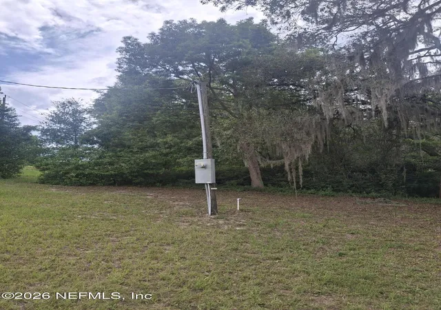 4th image of 1499 State Road 20, Interlachen, FL 32148 | MLS# 2151818