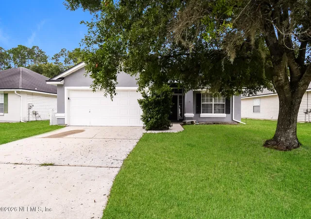 Homes for sale in Orange Park, FL | 2929 Brittany Bluff Dr, Orange Park, FL 32073 | MLS# 2151869