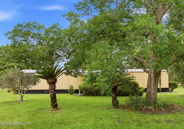 Homes for sale in Satsuma, FL | 101 Waterway Ave, Satsuma, FL 32189 | MLS# 2151992