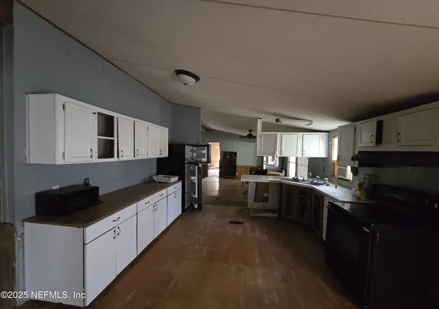 Photo 3 of Manufactured home for sale at 3163 Lannie Rd, Jacksonville, FL 32218 | MLS# 2151881 | Listing updated on 2026-09-16