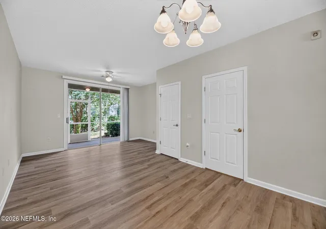 Photo 4 of Sale Pending at 8099 Summer Cvs Ct, Jacksonville, FL 32256 | MLS# 2152110 | Listing updated on 2026-09-02
