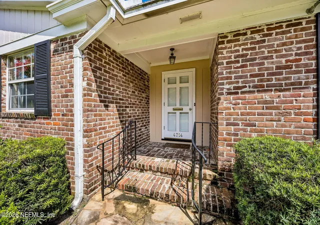 3rd image of 4714 Waverly Ln, Jacksonville, FL 32210 | MLS# 2151929
