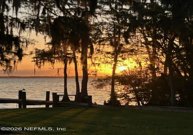 Homes for sale in Crescent City, FL | 316 Riviera Dr, Crescent City, FL 32112 | MLS# 2152366