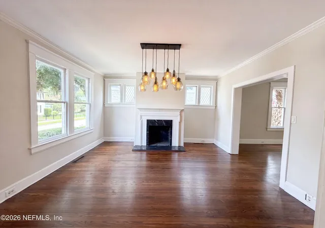 Photo 3 of Single family home for sale at 1620 Cherry St, Jacksonville, FL 32205 | MLS# 2151977 | Listing updated on 2026-09-17