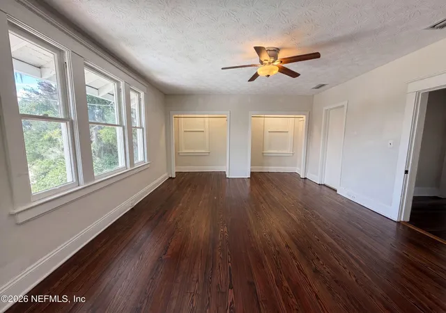 Photo 3 of Single family home for sale at 1620 Cherry St, Jacksonville, FL 32205 | MLS# 2151977 | Listing updated on 2026-09-17